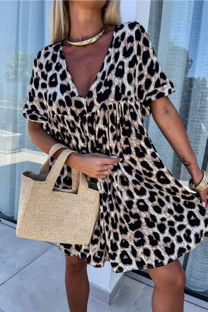 MW | Khaki Leopard Print Rückenfreies V-Neck Minikleid in lockerer Passform