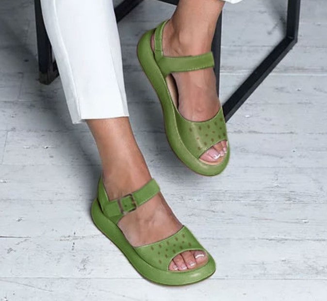 EM | Offene Sandalen mit verstellbarem Riemen