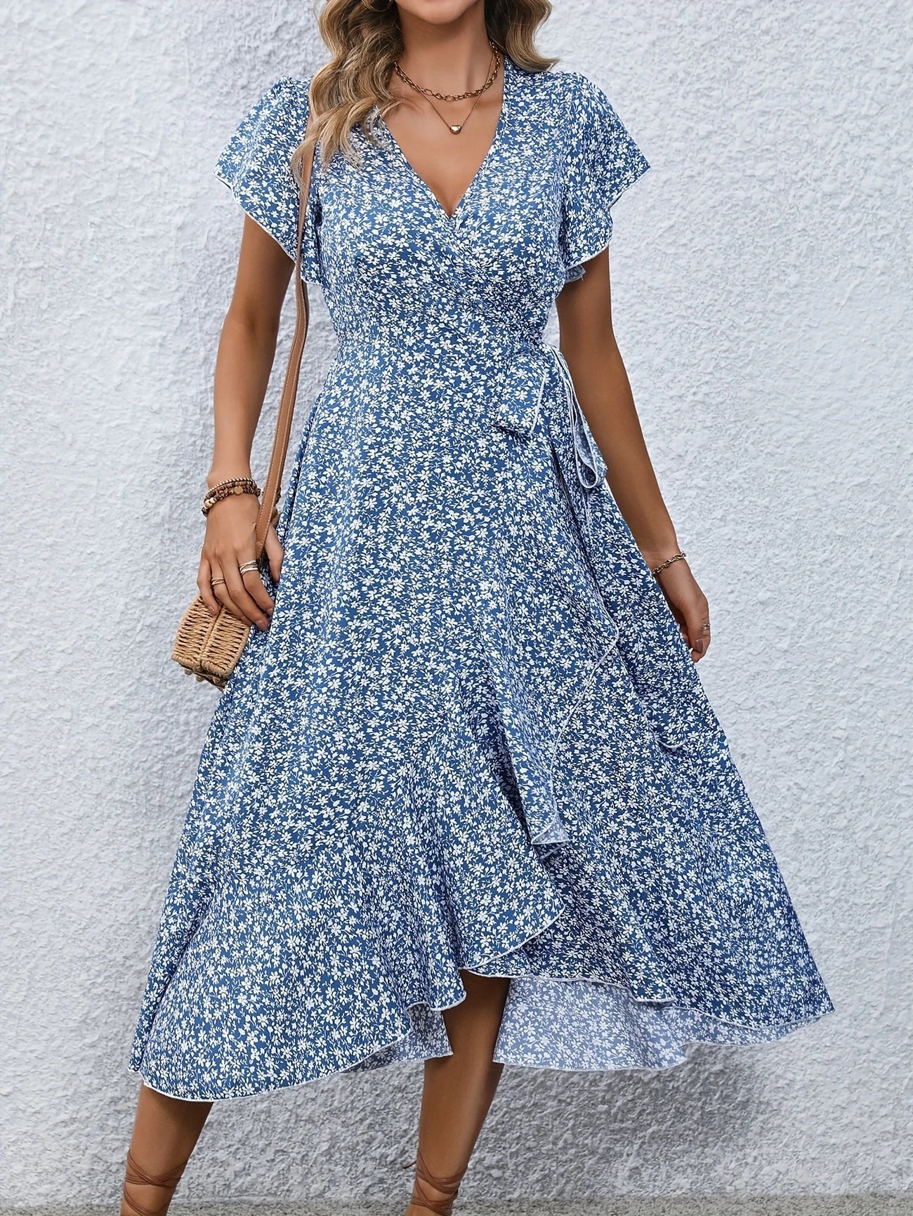 MW | luftiges Maxikleid mit gerüschten Ärmeln und Taillenband