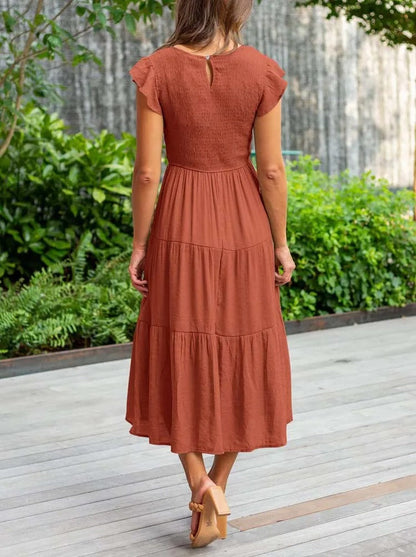 MW | Fließendes gestuftes Midikleid