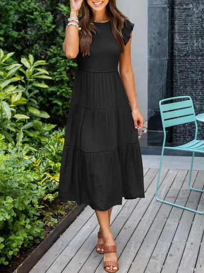 MW | Fließendes gestuftes Midikleid