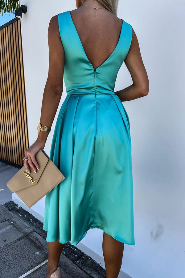 MW | Hold You In My Memory Satin Midi-Kleid