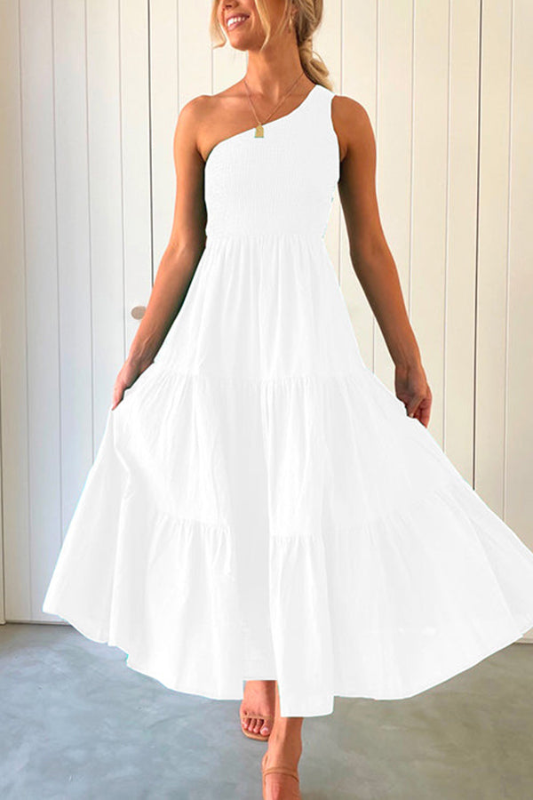 MW | Schulterfreies, ärmelloses, gerafftes Maxikleid mit Rüschen