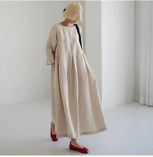 EM | Langes Kleid mit langen Ärmeln