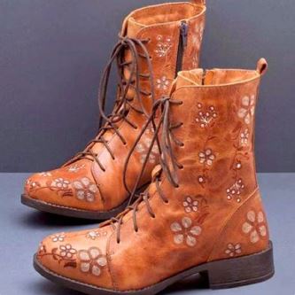 EM | Lässige florale Schnürstiefel