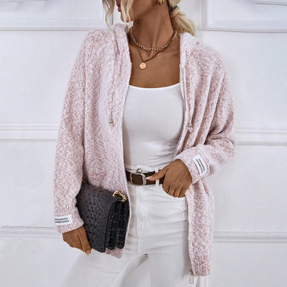 MW | Klassische und stilvolle Winter-Strickjacke