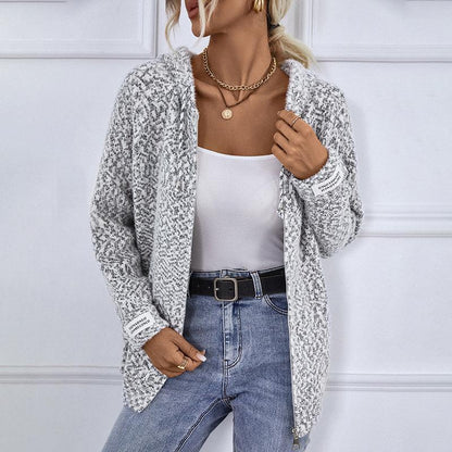 MW | Klassische und stilvolle Winter-Strickjacke