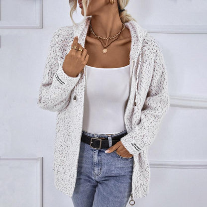 MW | Klassische und stilvolle Winter-Strickjacke