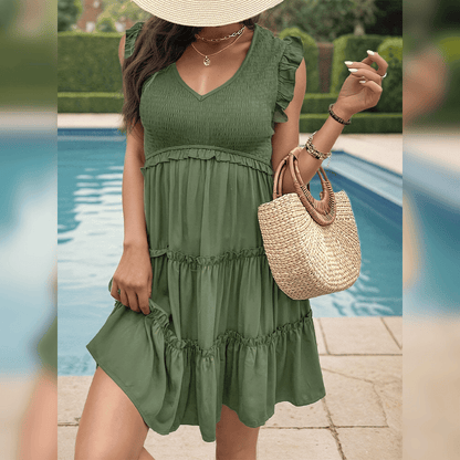 MW | Entspanntes grünes Minikleid mit Stufen für den Sommerurlaub