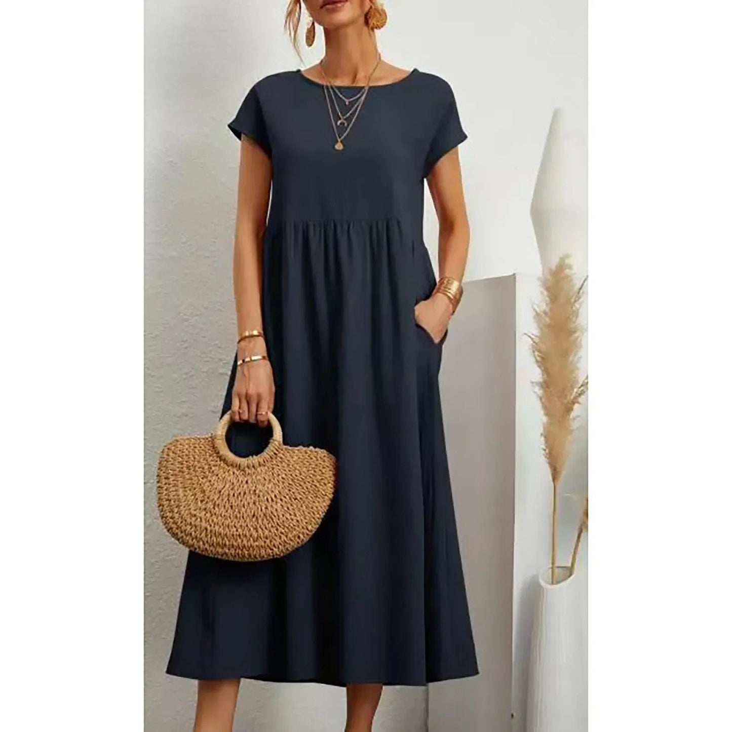 EM | Midikleid mit Seitentasche