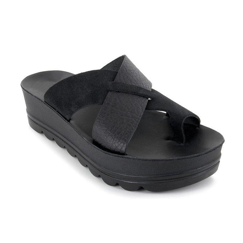 EM | Stilvolle Plateausandalen mit gekreuzten Riemen